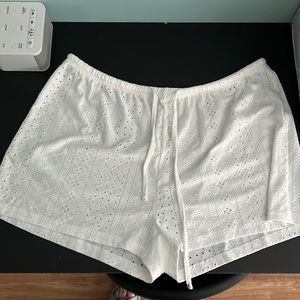 Size XL ekour eyelet set from Amazon